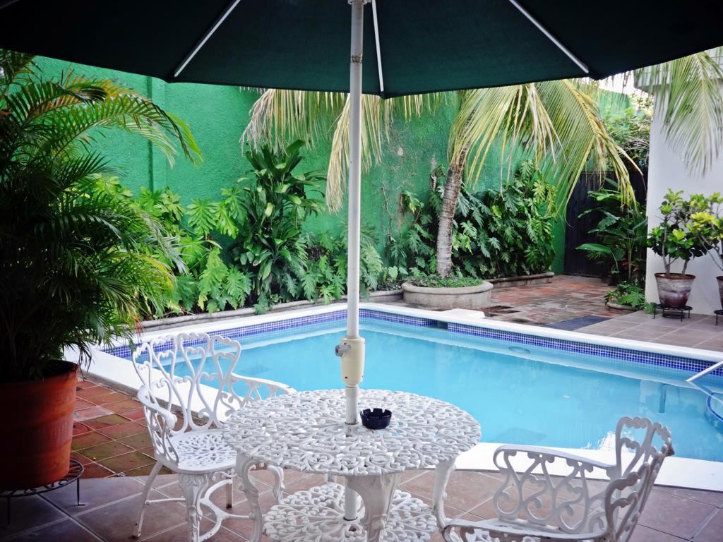 Hotel El Almendro Managua Extérieur photo